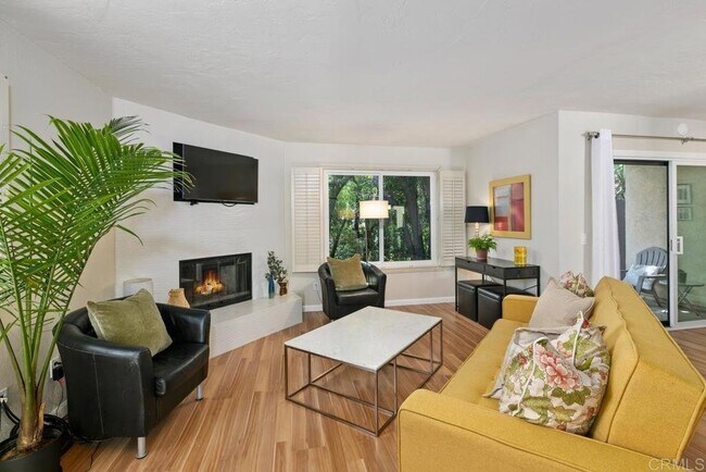 Foto del edificio - 5095 Lambert Ln