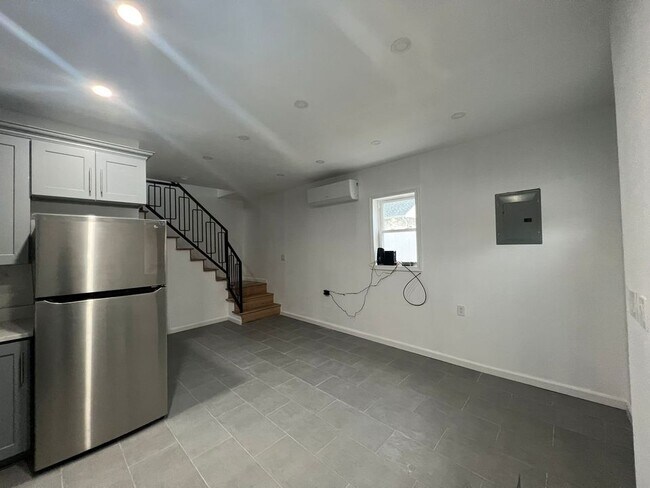 Foto del edificio - 14602 184th St