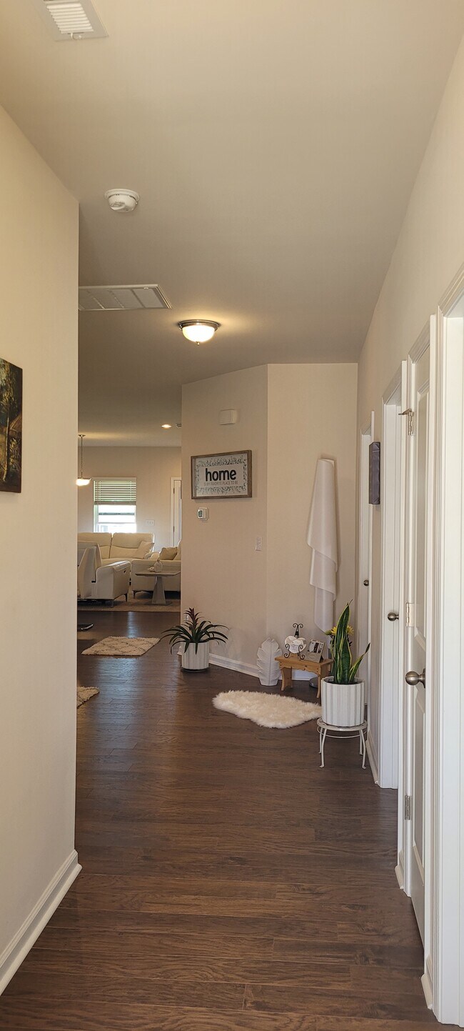 Foto del edificio - 7531 Tanglewood Way