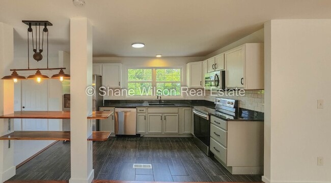 Photo - 3 BR / 1 BA East Ridge home for lease!