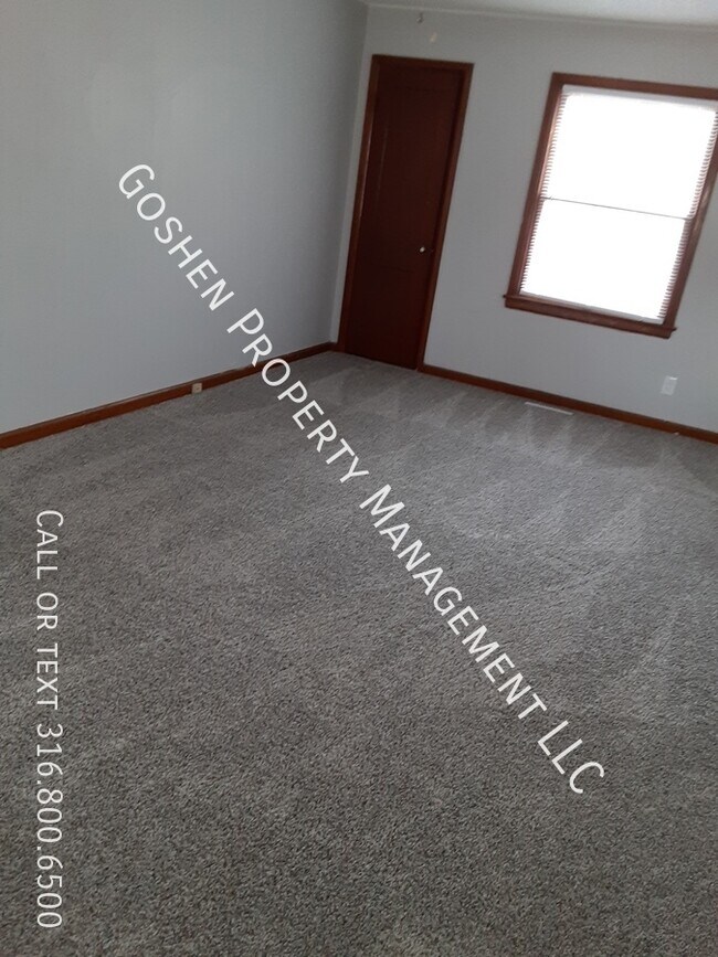 Foto del edificio - 1652 S Ellis St