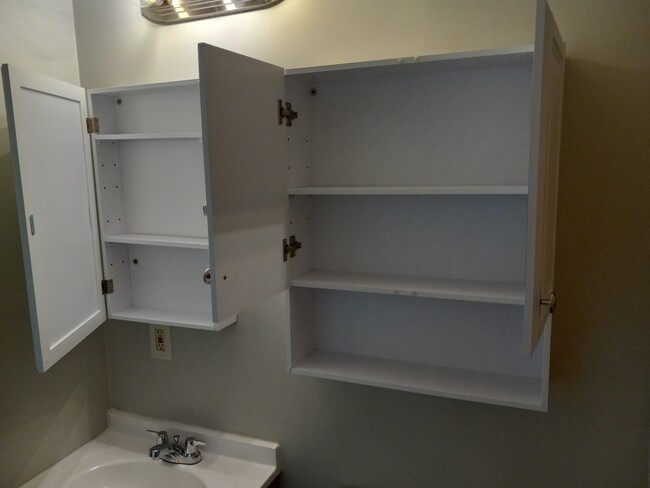Building Photo - 303 Lackland St