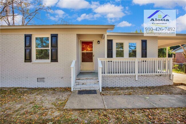 Foto del edificio - 6561 Stillwater Dr