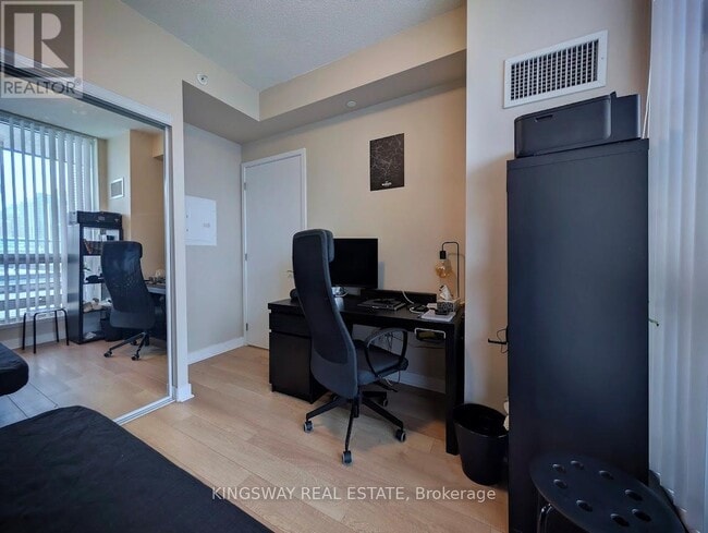 Building Photo - 3975 Grand Park Dr