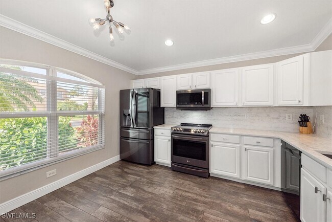 Foto del edificio - 8884 Fawn Ridge Dr