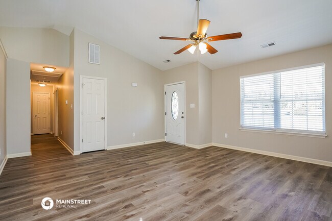 Foto del edificio - 6313 Battleford Dr