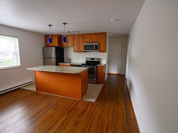 Foto principal - 778 Delta Ave