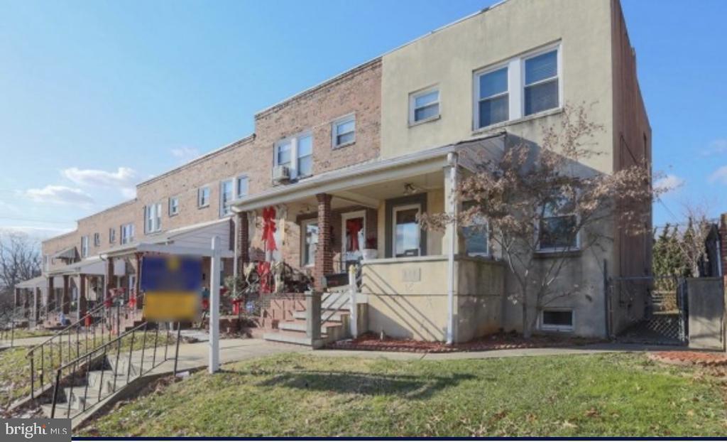 Building Photo - 816 Rappolla St