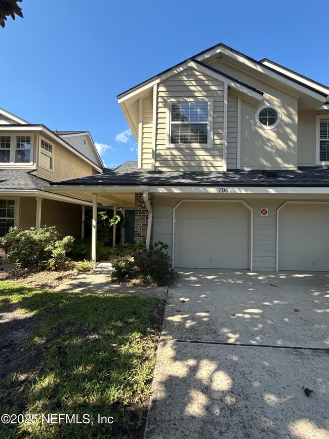 Building Photo - 706 Tournament Rd