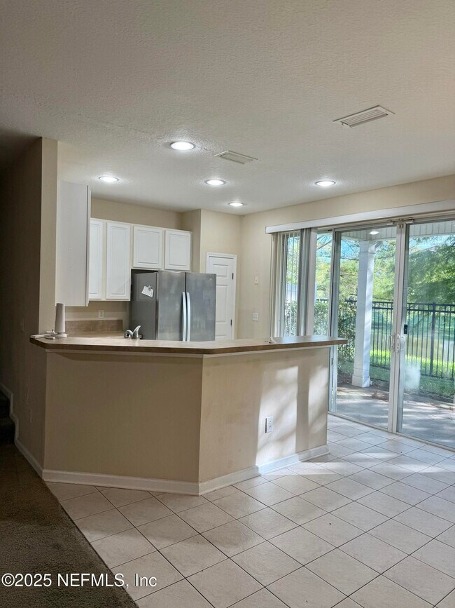 Foto del edificio - 4891 Castlegate Ct