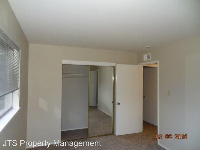 Building Photo - 3 br, 2.5 bath House - 4633 Morpheus Lane