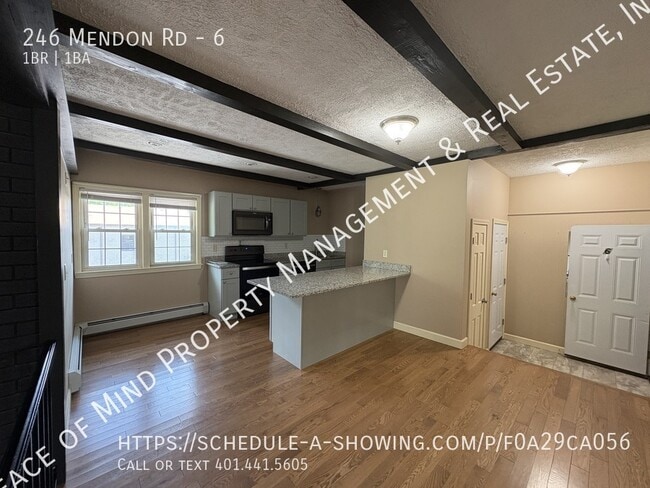Building Photo - 246 Mendon Rd