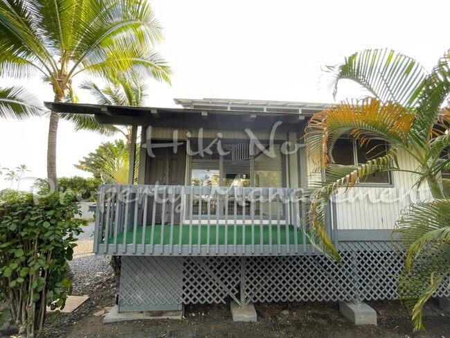 Foto del edificio - 76-133 Royal Poinciana Dr