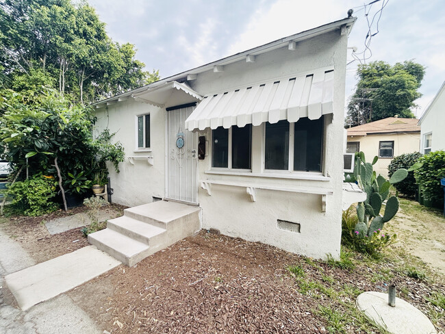 Building Photo - 14210 Sylvan St