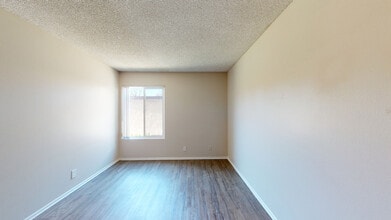 Interior Photo - Huntington Vista