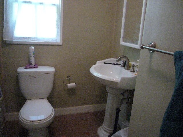 Building Photo - 2417 Prospect St