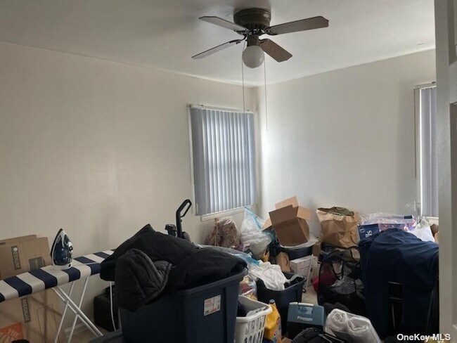 Foto del edificio - 115-08 150th Ave