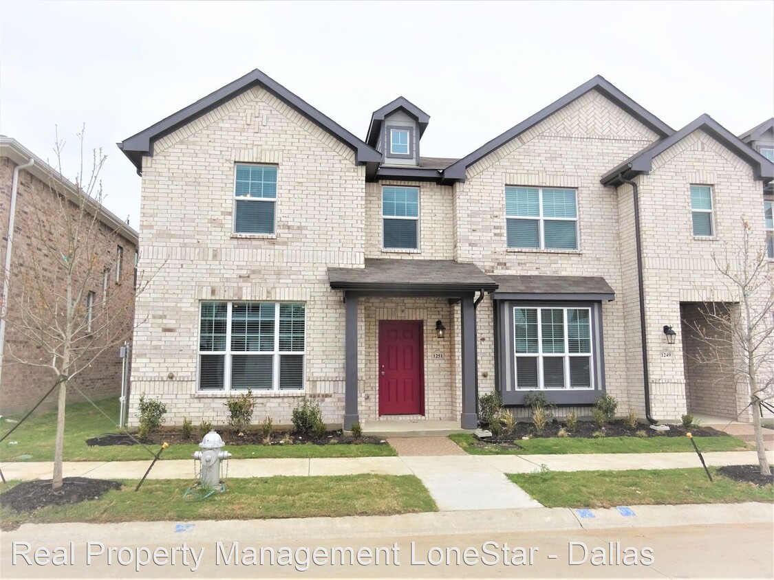 Primary Photo - 3 br, 2.5 bath House - 1251 Lamar Drive