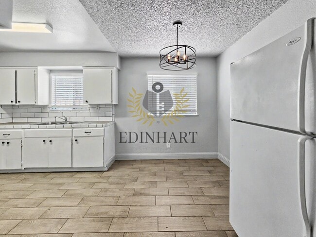 Building Photo - 3948 E Woodward Ave