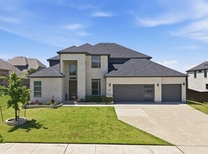 Building Photo - 9607 Maple Hill Ln