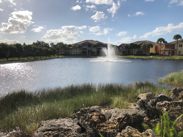 Building Photo - 6481 Aragon Way