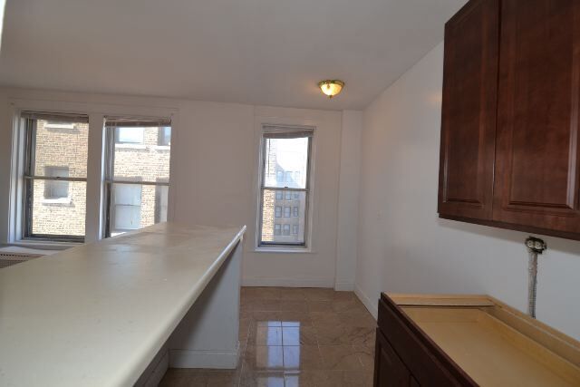 Foto del edificio - 941 W Carmen Ave