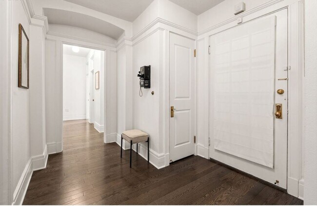 Foto del edificio - 410 NW 18th Ave