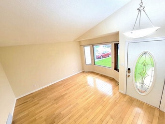 Building Photo - 16 Sammut Pl