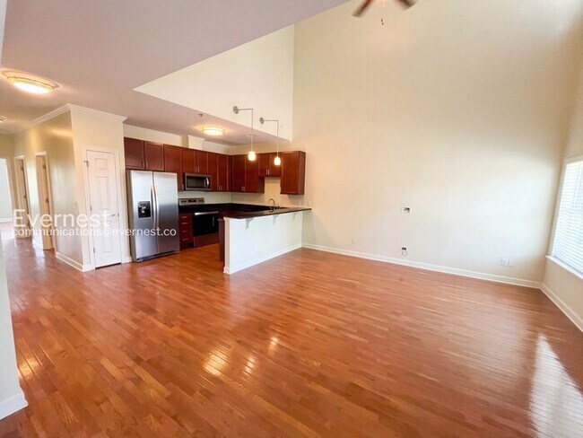 Foto del edificio - 221 Delmont St