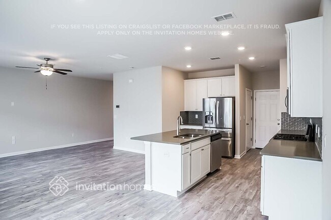 Foto del edificio - 1404 Flathead River Ln