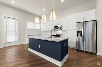 Building Photo - 2648 Sandy Plains Rd