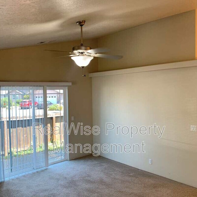 Foto del edificio - 1115 Westerly Ct