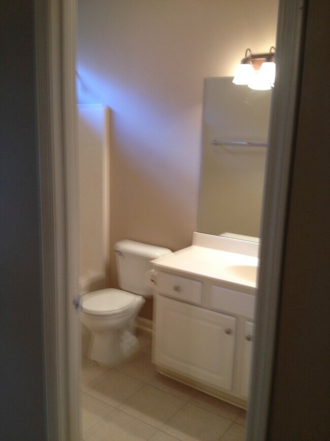 301 Cashmere Dr Unit 301, Thompsons Station, TN 37179 Condo for Rent