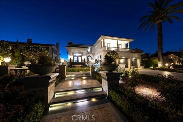 Building Photo - 7 Vista Luci