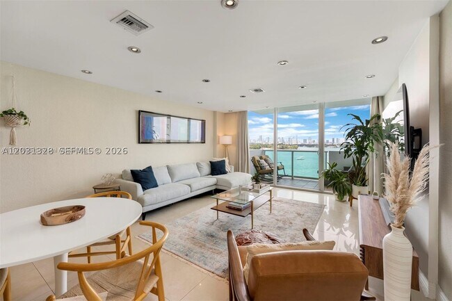 Foto del edificio - 1200 West Dr
