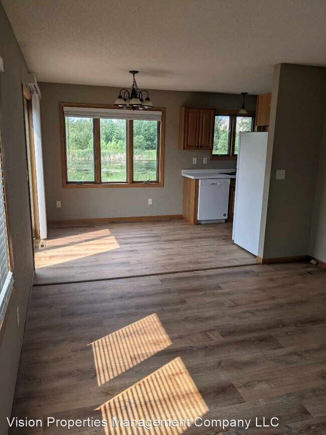 Foto del edificio - 4 br, 2 bath House - 203 Walborg Ave NE