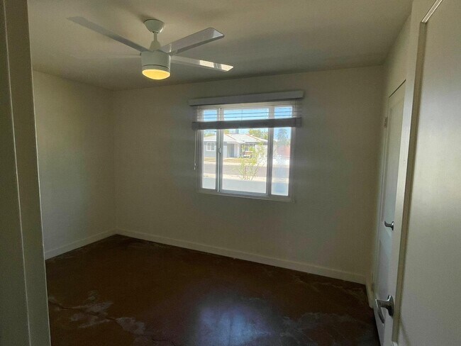 Foto del edificio - 1807 E Monterey Way