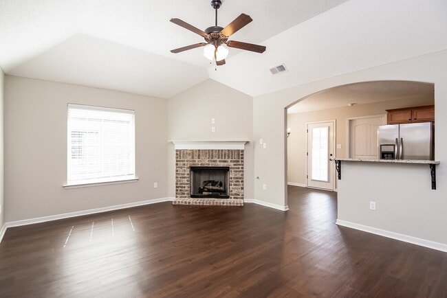 Foto del edificio - 9435 Darren Cir S