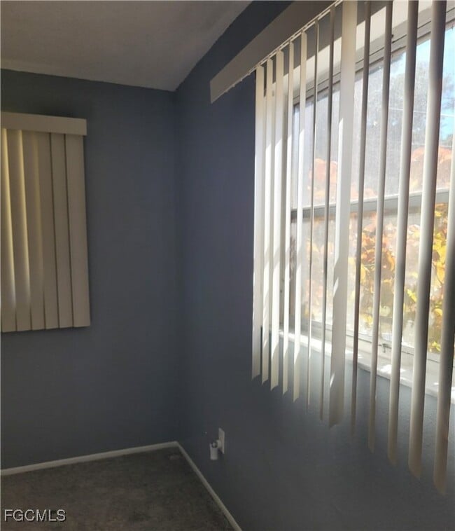 Foto del edificio - 1865 Lavonia Ln