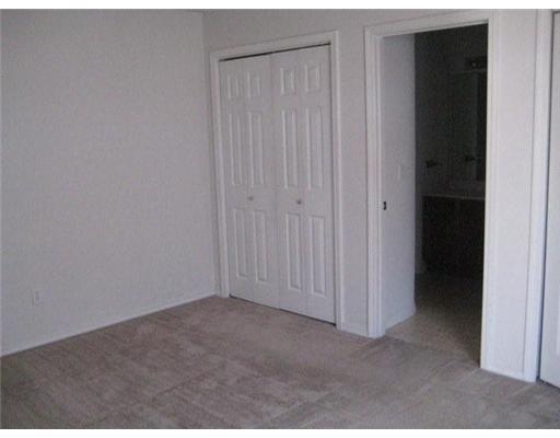 Foto del edificio - 11 Greenridge Ln