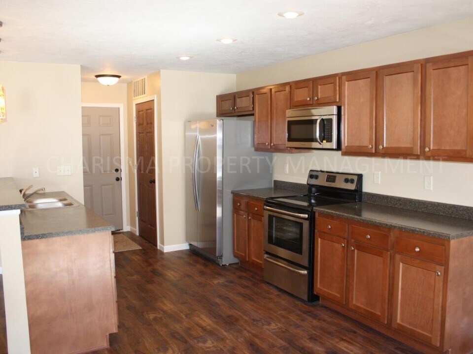 Foto principal - 3800 N Oklahoma Ave