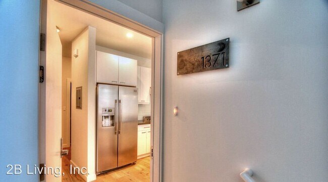 Building Photo - 1371 Minna St