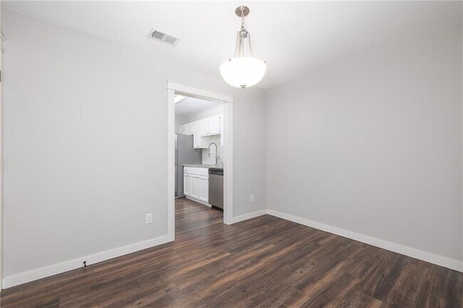Foto del edificio - 4056 Coopers Hill Dr SE