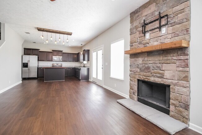 Foto del edificio - 2654 Salem Glen Xing