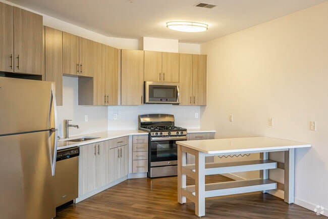 Interior Photo - Third & Valley