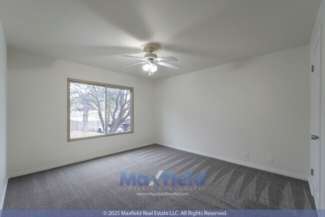 Foto del edificio - Pet friendly - 2 BD 2BA Condo - Midvale / Fort Union