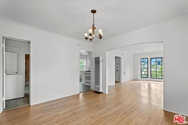 Building Photo - 228 3rd Ave