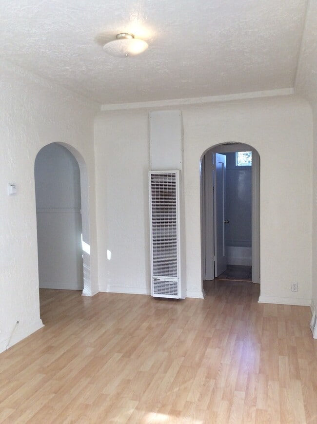 Building Photo - 183-187 Coronado St