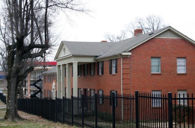 Building Photo - 1097 Whitaker Cv
