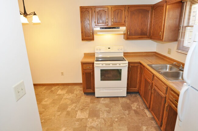Foto del edificio - 146 12th St NE